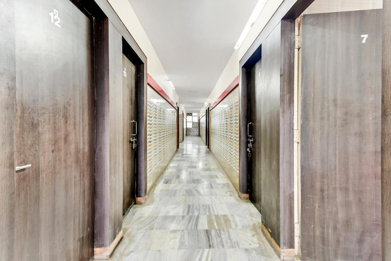 Spot On 40292 Hotel Shangrila Inn Aurangābād Extérieur photo